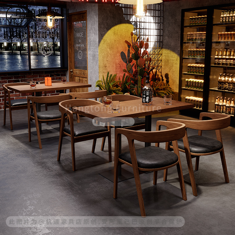 Coffee Tea Lounge - Retro Table And Chair Set Milk