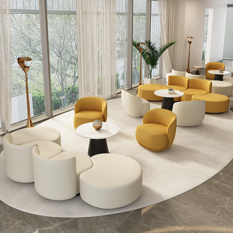 Office lounge area reception s - مراجعة Coffee Tea Lounge وسعره