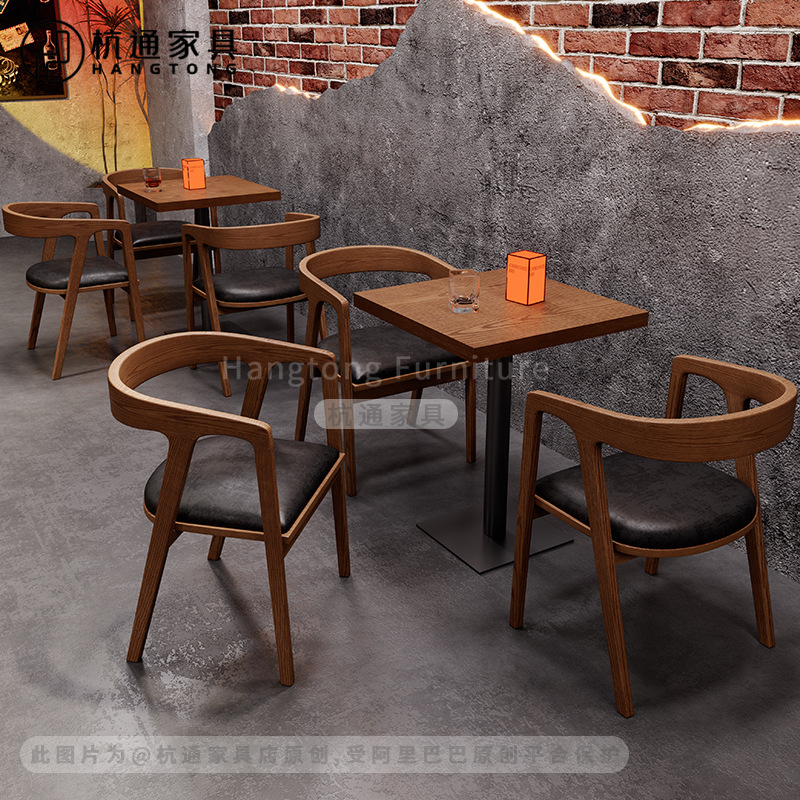 Retro Table And Chair Set Milk - مراجعة Coffee Tea Lounge وسعره