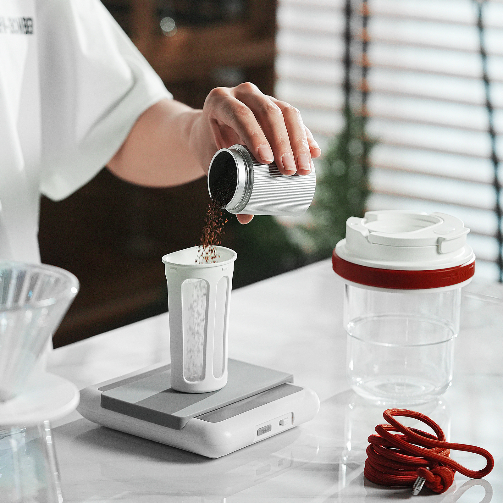 MHW-3BOMBER Portable Cold Brew - مراجعة Coffee Tea Flask وسعره