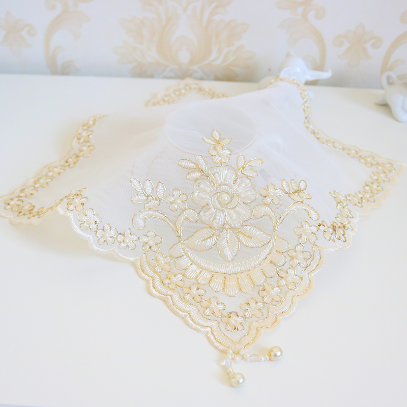 Luxury Sequin Lace Embroidery  - مراجعة Coffee Tea Place وسعره