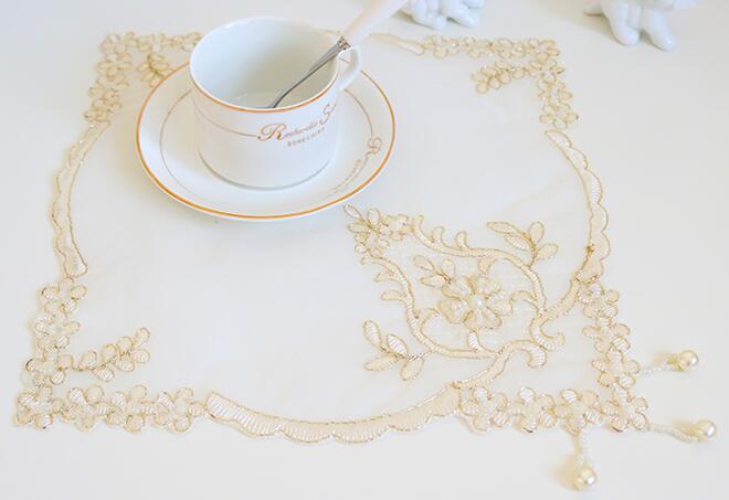 Luxury Sequin Lace Embroidery  - مراجعة Coffee Tea Place وسعره
